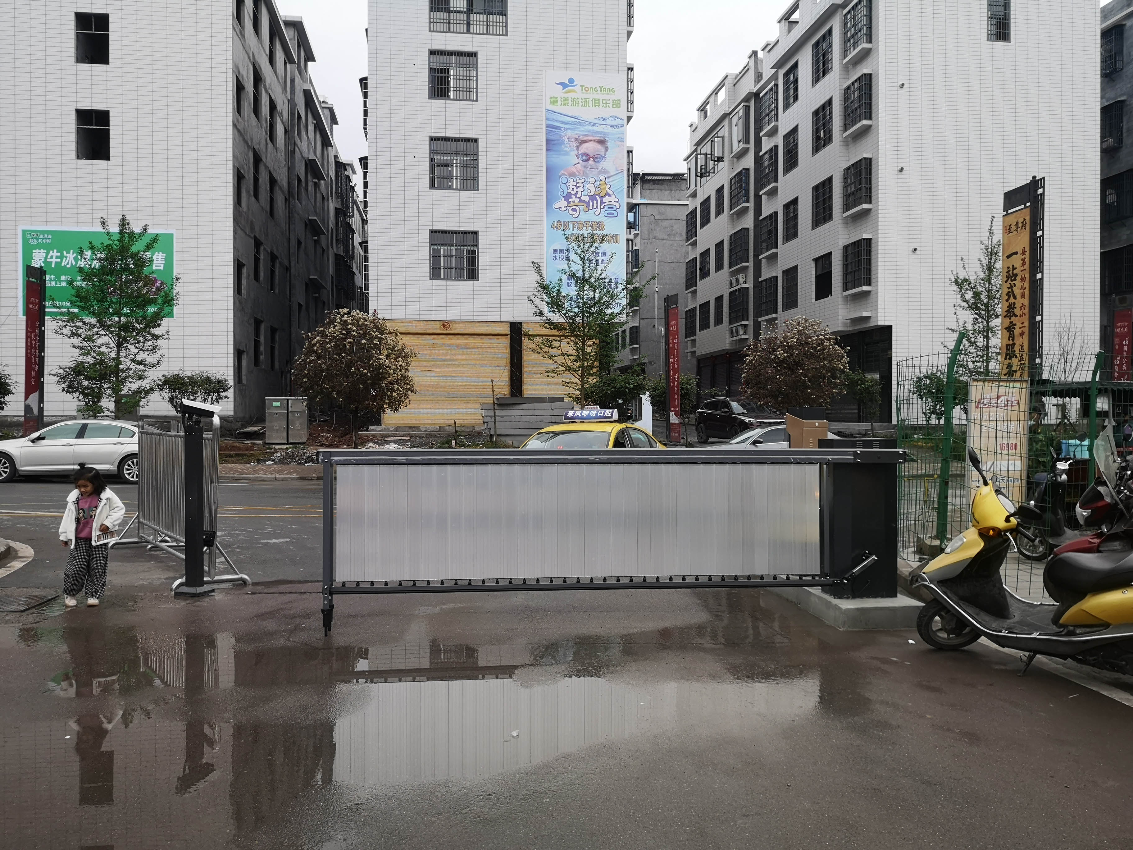 長沙雷隆智能科技有限公司,車牌識別系統(tǒng),停車收費系統(tǒng),車牌識別一體機(jī),智能通道閘,湖南車牌識別道閘系統(tǒng),人行通道閘,智能道閘